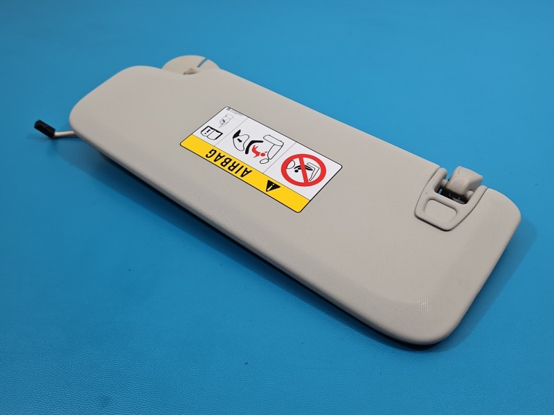 Przesłonka prawa Opel Insignia B DASZEK osłona przeciwsłoneczna