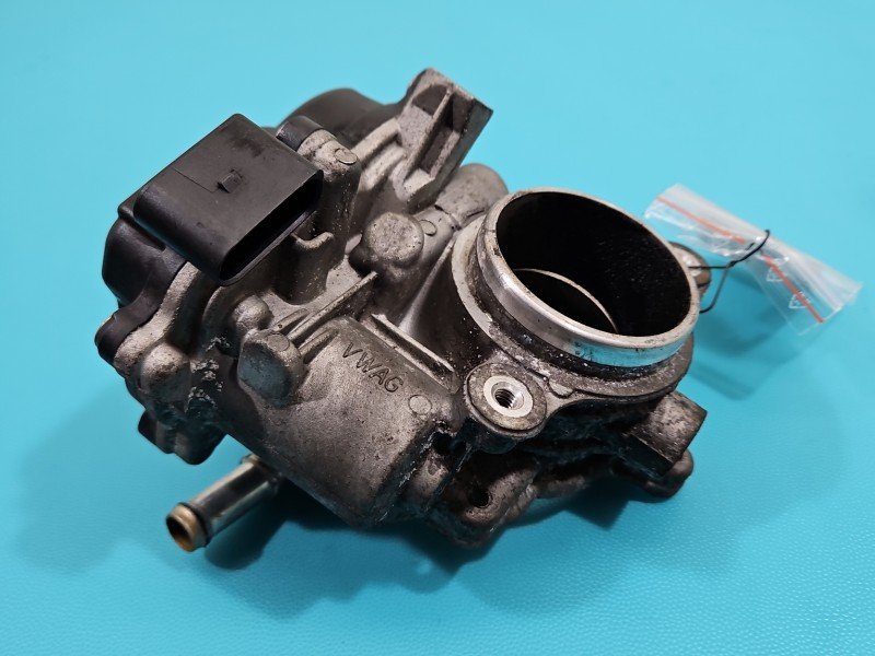 Przepustnica Skoda Superb III 04L128063AA 2.0 tdi