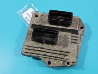 Komputer Sterownik silnika 55561172 Opel Astra III H 1.6 16V