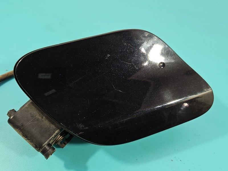 Klapka wlewu paliwa Fiat Tipo II 15- czarny, Producent części: FIAT, Europejska, Kod lakieru: 718, czarny 718