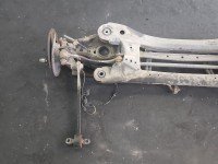 Tylna belka oś tył Toyota Auris II 1.6 16V
