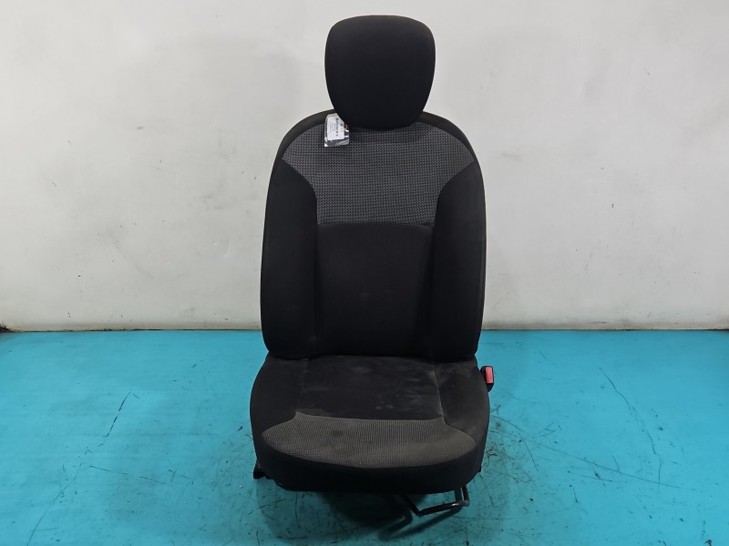 Fotel prawy przód pasażera Dacia Dokker 5d EUROPA