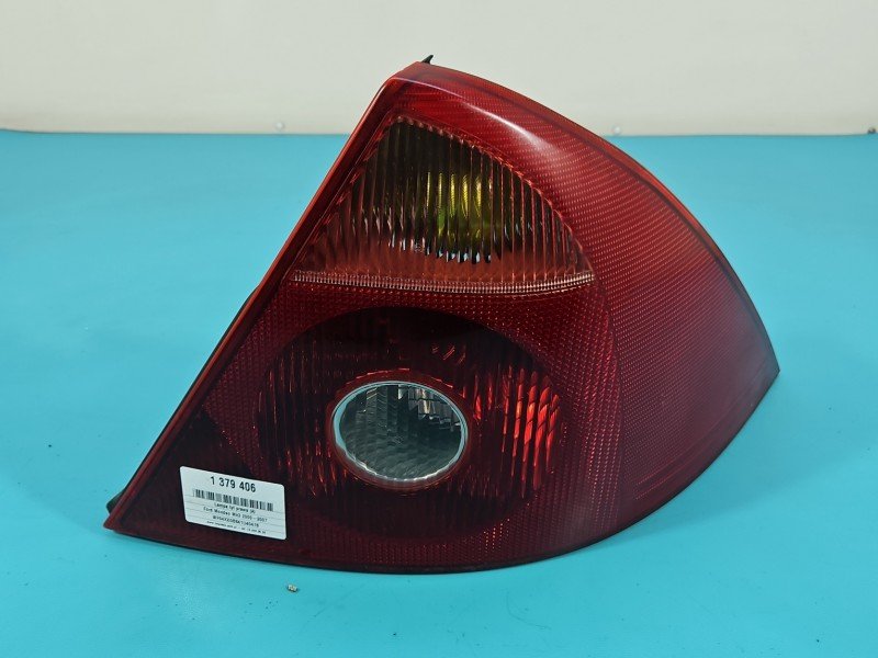 Lampa tył prawa Ford Mondeo Mk3 sedan