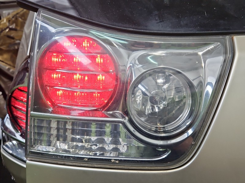 Lampa tył lewa klapy LEXUS RX II 03-08 HB EUROPA 48-65