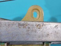 Podnośnik przód prawy Renault Captur I 9030295-E, 128001071-E 5d
