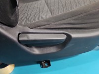 Fotel prawy przód pasażera Toyota Avensis III T27 4d EUROPA