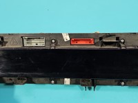 Licznik Renault Scenic II P8200365607D 2.0b EUROPA