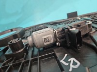 Podnośnik przód lewy Kia Stinger 82450-J5010 5d HB