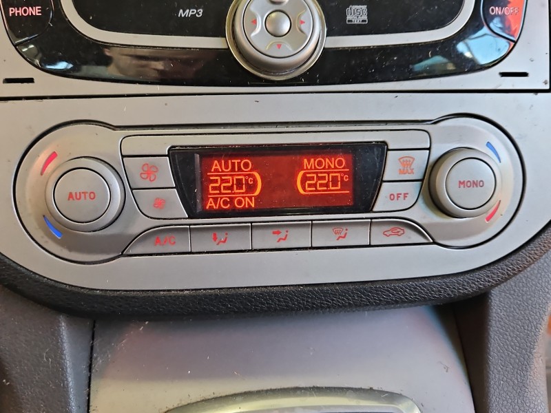 Konsola panel nawiewu Ford Kuga Mk1 I 08-13 7M5T18Z612CG