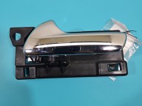 Klamka wewnętrzna tył lewa Jeep Grand Cherokee IV WK2 921266