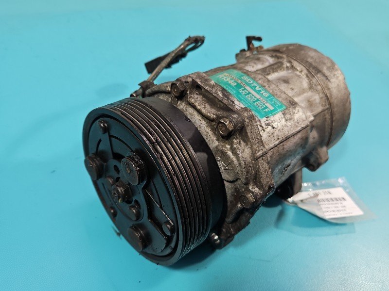Sprężarka klimatyzacji kompresor Seat Toledo II Leon I 1J0820803F Sprężarka klimatyzacji kompresor Seat Toledo II Leon I 1J0820803F
