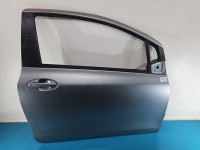DRZWI PRZÓD PRAWE PASAŻERA Toyota Yaris II 3d 1F8