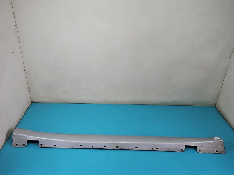 Listwa progowa prawa PRÓG NAKŁADKA Mercedes CLS C219 W219 A2196900240