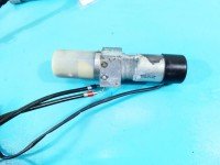 Pompka pozostałe Mercedes W221 2218000148