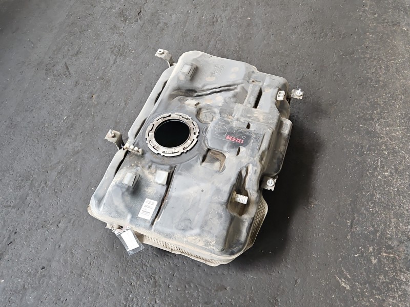 Zbiornik paliwa bak Mercedes CLA C117/X117 1.5 CDI K9KA461 A2464702701