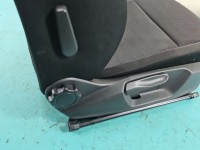 Fotel prawy przód pasażera Skoda Octavia IV 5d EUROPA