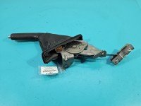 Dźwignia hamulca ręcznego Toyota Auris II 113303325
