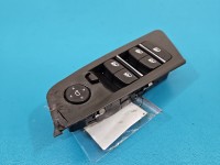 Przełącznik szyb BMW G30 Uszkodzenie widoczne na zdjęciu EU 6832727