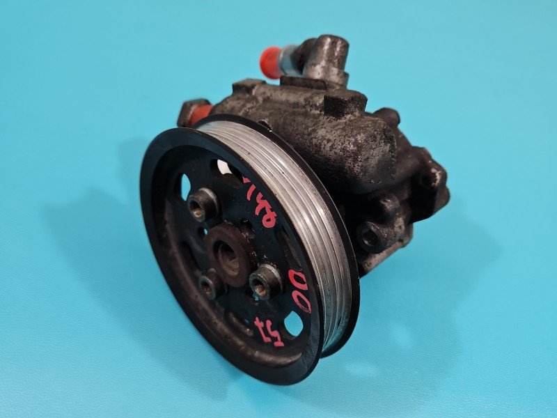 Pompa wspomagania Audi A4 B6 8D0145156T 1.9 tdi
