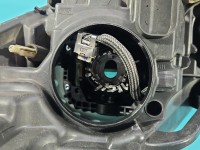 Reflektor prawy lampa przód Peugeot 5008 EUROPA