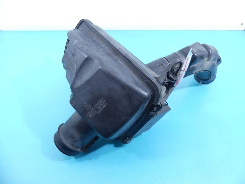 Obudowa filtra powietrza Nissan Qashqai I J10 06-13 2.0 dci JD700