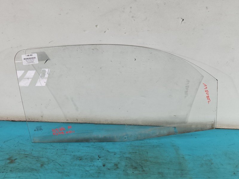 Szyba drzwi przód prawa Aixam A741 05-10 HB