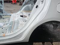 Błotnik tył lewy ćwiartka Toyota Yaris III 040 HB