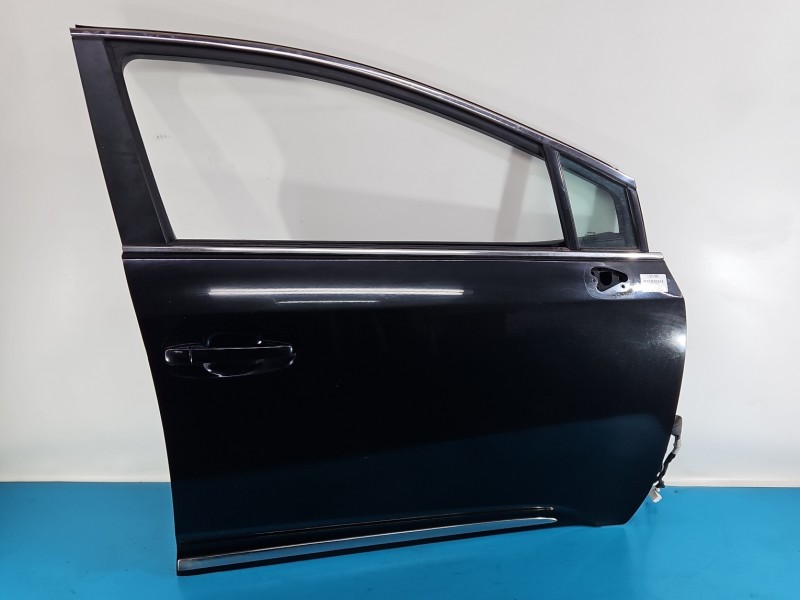 DRZWI PRZÓD PRAWE PASAŻERA Toyota Avensis III T27 5d 209