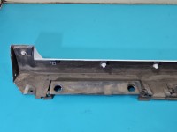 Listwa progowa prawa PRÓG NAKŁADKA LEXUS CT 10-22 75851-76010