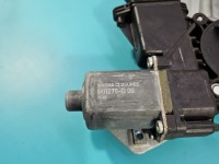 Podnośnik przód prawy SZYBY WINDA Opel Meriva B Producent części: OPEL, 7 PIN 13354548 5d HB