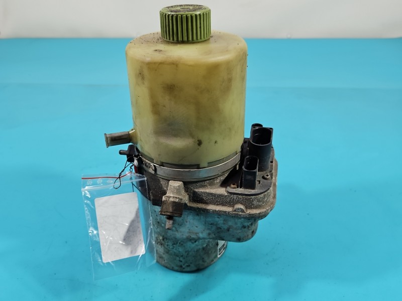 Pompa wspomagania Skoda Fabia II 6R0423156C 1.6 tdi CAYA