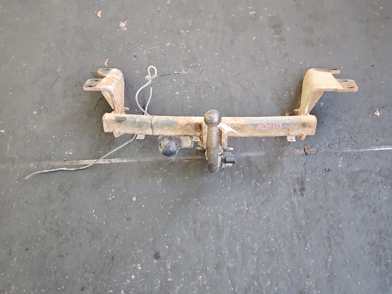 Hak holowniczy Toyota Verso 09-