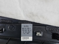 Tapicerka drzwi przód lewa boczek AUDI A4 B8