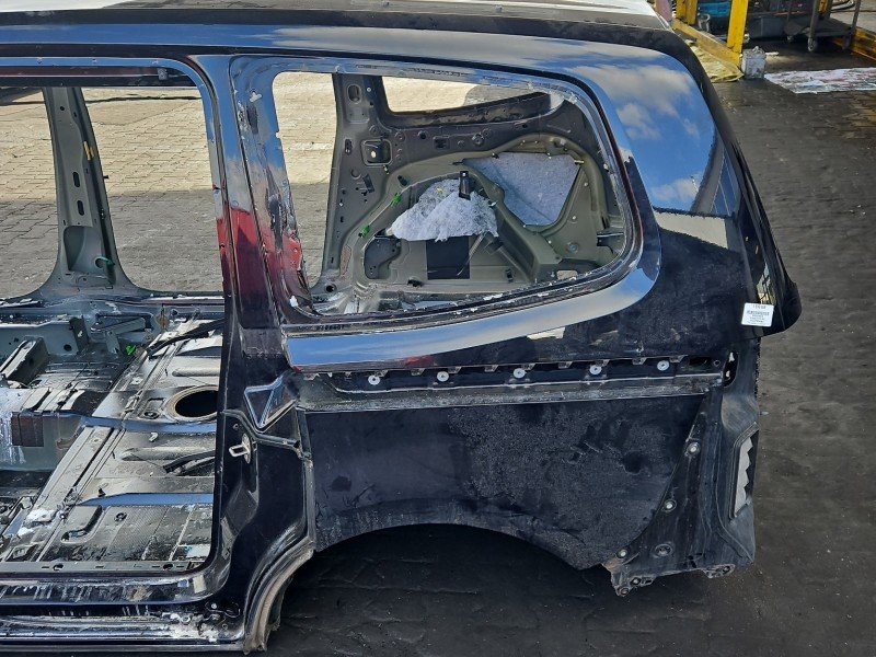 Błotnik tył lewy Vw Sharan II 10- ćwiartka czarny LC9X