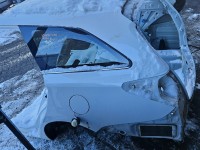 Pas tylny podłoga wanna bagażnika Toyota Auris II kombi