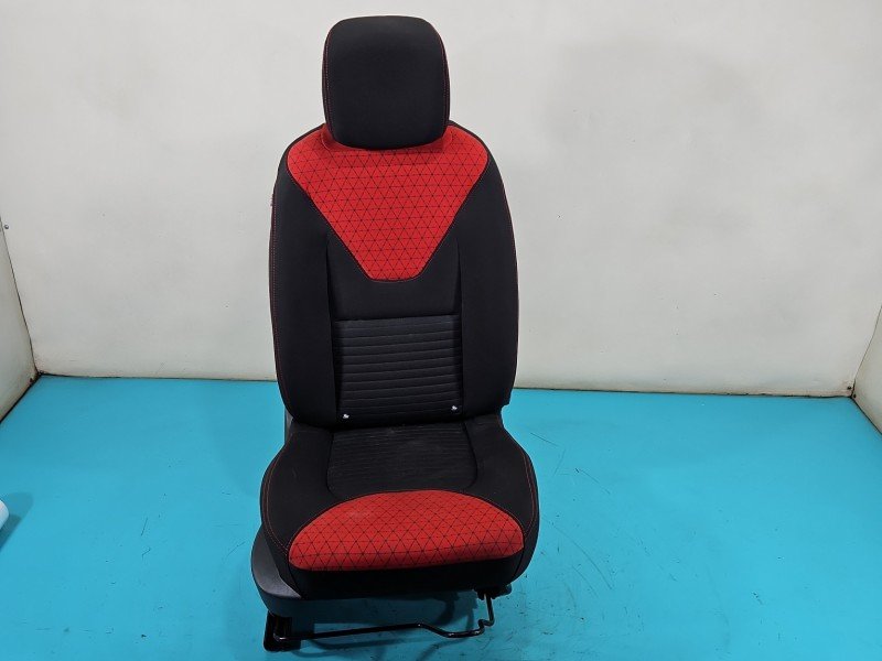 Fotel prawy przód pasażera EUROPA Renault Clio IV 12-20
