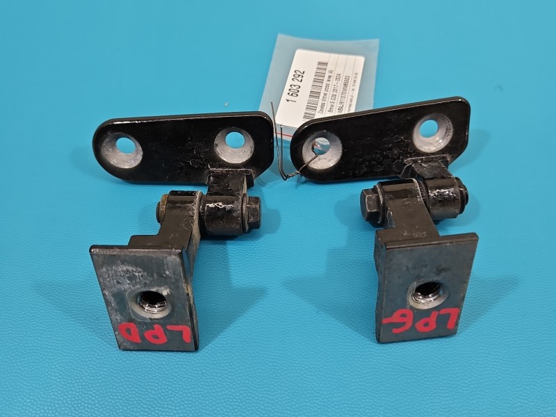 Zawias drzwi przód lewy BMW G30 7333061