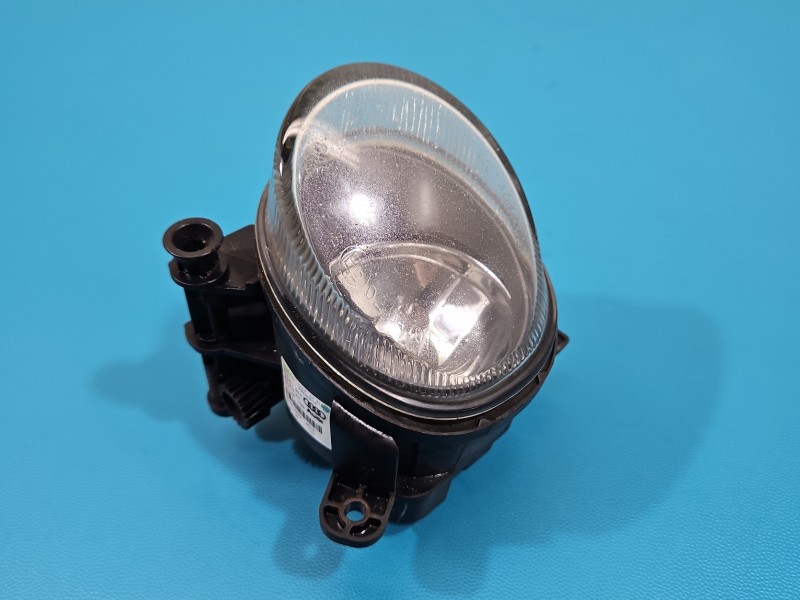 Halogen lewy Vw Passat CC