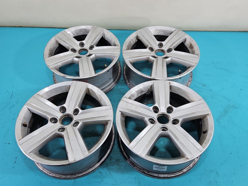 4X alufelgi felgi 16" komplet Vw Golf VII R16