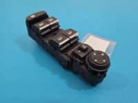 Przełącznik szyb Peugeot 3008 II 98290962ZD Peugeot EU