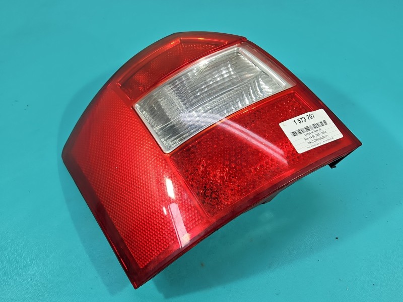 Lampa tył lewa Audi A4 B6 kombi EUROPA