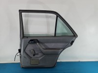 Drzwi tył prawe Mercedes 124 sedan 4d