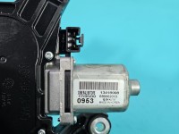 Silniczek Silnik wycieraczki tył Opel Astra V K 13418998, 689062013 kombi