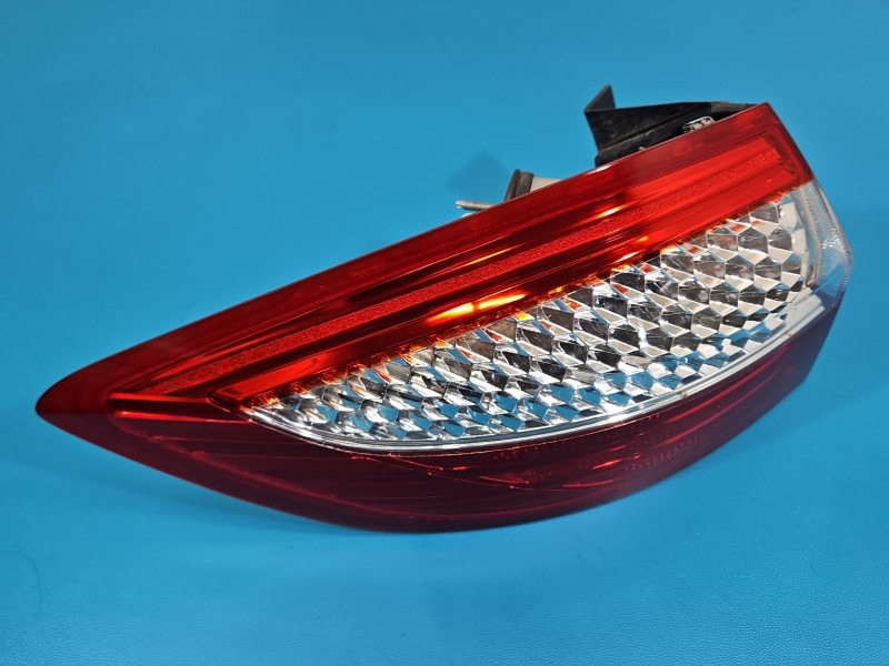 Lampa tył lewa błotnika Ford Mondeo Mk4 kombi EUROPA 7S71-13405-B