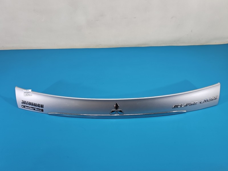 Blenda tył klapy Mitsubishi Eclipse Cross U25 5817A286, 5817A077