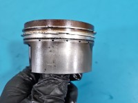 Tłok Suzuki Swift Mk6 1.6 16V 125KM