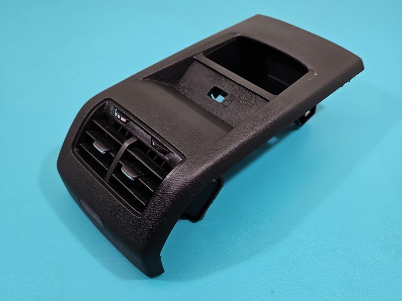 Osłona ZAŚLEPKA PLASTIK Opel Astra VI L 9835358380, 9832908880