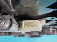 Podnośnik przód prawy BMW G20 8495866 4d sedan