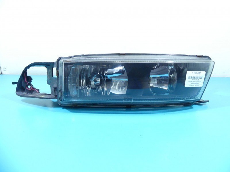 Reflektor prawy lampa przód Mitsubishi Galant EUROPA