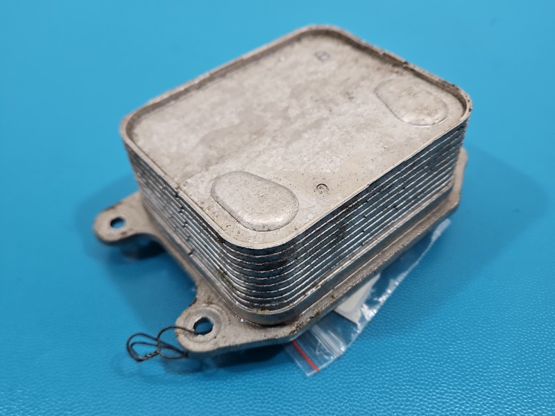 Chłodnica oleju Skoda Octavia IV 1.5 TSI (DXDA)